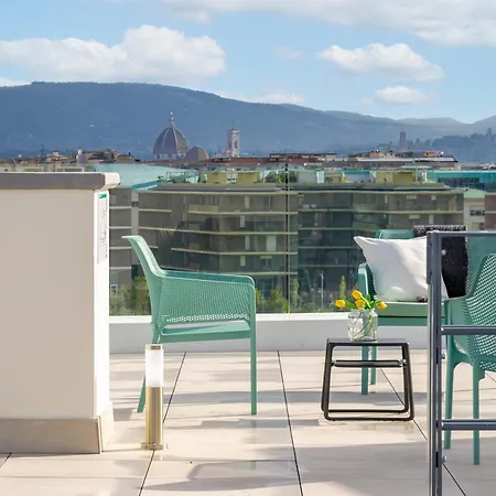 Florentia Living 호스텔 *